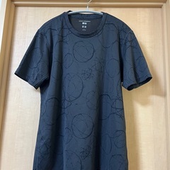 UNIQLOメンズT2着の画像