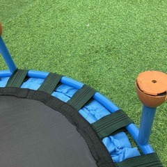 子供用トランポリンの画像