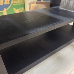 収納付きガラステーブルの画像