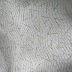 12／22午前のみ無料！カーテン　リリカラ
の画像