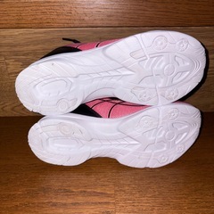 未使用！紐靴スニーカー 21.5cmの画像