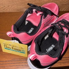 未使用！紐靴スニーカー 21.5cmの画像