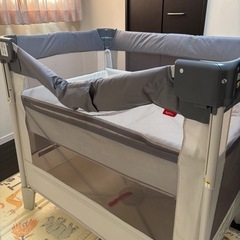 アップリカ　ベビーベッドの画像