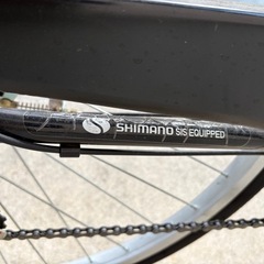 シティサイクル ブラック 前カゴ付き シマノ製変速機の画像