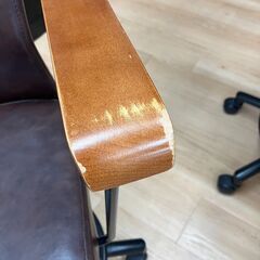 【12月23日迄に取りに来れる方】オフィスデスク  椅子2脚セットの画像