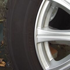 スタットレスタイヤ　185/65R15の画像
