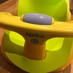 Aprica★リクライニングベビーチェア★お風呂用の画像
