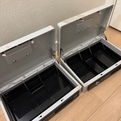 金庫3つの画像