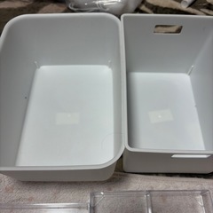 収納ボックス　トレイの画像