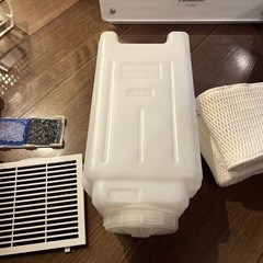 中古品美品　パナソニック加湿器　FE-KXR07 の画像