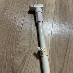 突っ張り棒の画像