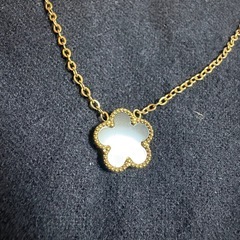 ネックレスの画像