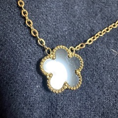 ネックレスの画像