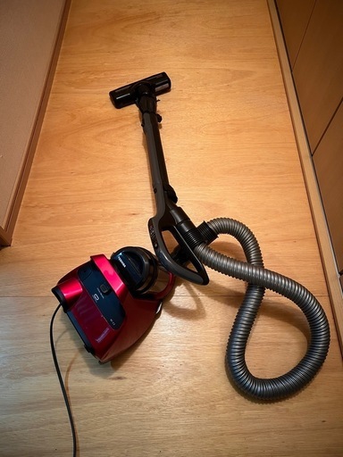 TOSHIBA 掃除機 譲ります TOSHIBA掃除機vc-3/2015年製 (ままま) 緑橋の生活家電《掃除機》の中古