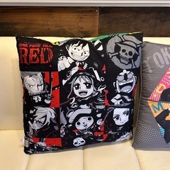 ゲーセンのクッション2個の画像