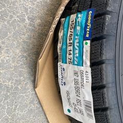 未使用新品スタッドレスアルミホイール4本セットの画像