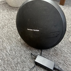 【無料】カメラスタンド　ちゃぶ台　ハーマンスピーカーの画像