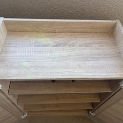 靴箱　可動板　4段の画像