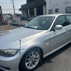 BMW 320I 2010の画像