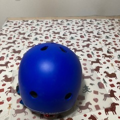 ライト付きキッズヘルメットの画像