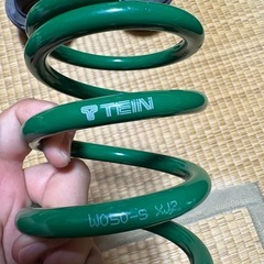ダイハツ75系TEIN フレックスZ フロント用スプリングとおまけの画像