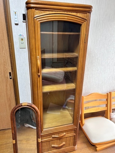 籐の飾り棚
