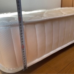 【本日or明日引取限定】すのこ＋セミダブルマットレスの画像