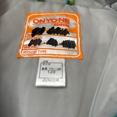 スキーウェア120と手袋　usedの画像