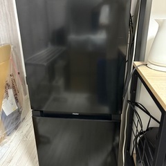 電子レンジ、冷蔵庫、洗濯機の画像