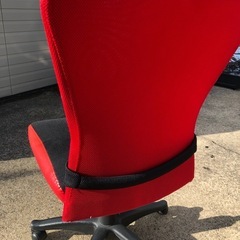 デスクチェア　学習用チェア　レッドの画像