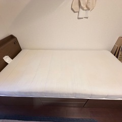 ニトリの収納付きベッドの画像