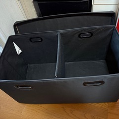 座れる収納ボックス　IKEAの画像