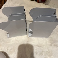伸縮性ブックエンド 仕切りの画像
