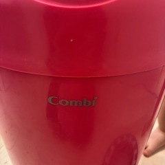 オムツゴミ箱 combiの画像