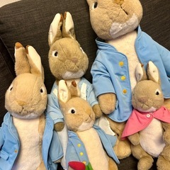 引き取り限定　ピーターラビット ぬいぐるみセットの画像
