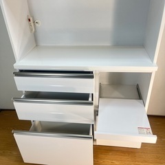 2段食器棚  ホワイト 2023年製の画像