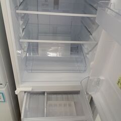 リユースのサカイ栃木店★ジモティ割あり★ SHARP 冷蔵庫 SJ-D14F-W 137L 20年製 動作確認／クリーニング済み TC12059の画像