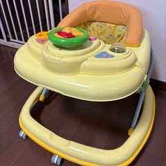 ディズニー　プーさん歩行器の画像