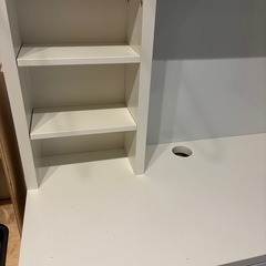 IKEA ミッケ　学習机の画像