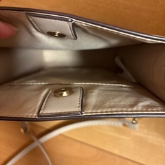 ショルダーバッグの画像