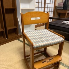 子供学習机椅子の画像