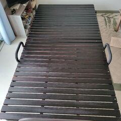 折り畳みシングルすのこベッドですの画像