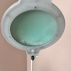 美顔スチーマー / ライト付き ルーペの画像