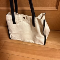 トートバッグの画像