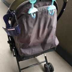 ベビーカー（レインカバー付き）無料で差し上げますの画像