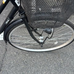 27インチ黒　ママチャリ　自転車の画像