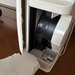 ダイキン 空気清浄機 フィルター付きの画像