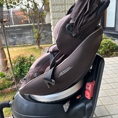 Combi 
NEROOM チャイルドシートの画像