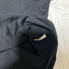 ZARA クロップドTシャツ　黒の画像