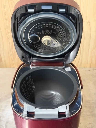2015年 東芝真空圧力IHジャー炊飯器 5.5合